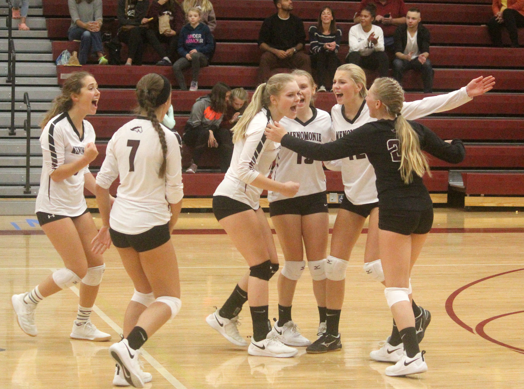 Chippewa Falls at Menomonie volleyball 9-12-19